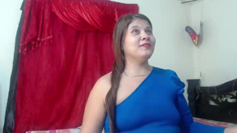 Snapshot of stylevoluptuousvycky chatting on February 2025 10:54:01 PM Stylevoluptuousvycky online show from February 2025 10:54:01 PM