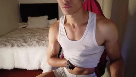 stylish man online show from March 2026 11:44:02 AM