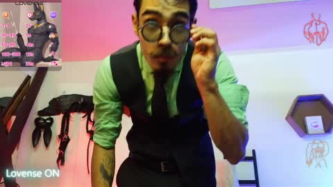 subarashi_ishi69 online show from April 2026 07:00:01 PM