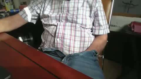 Snapshot of subballsboy chatting on January 2025 08:10:01 PM subballsboy online show from January 2025 08:10:01 PM