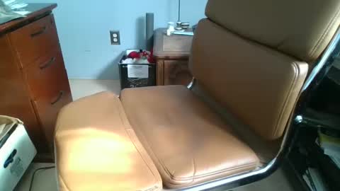 Snapshot of subballsboy chatting on January 2025 07:42:01 PM subballsboy online show from January 2025 07:42:01 PM