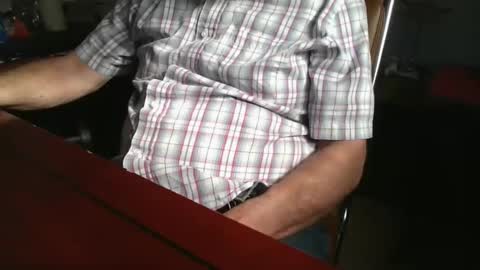 Snapshot of subballsboy chatting on January 2025 07:43:01 PM subballsboy online show from January 2025 07:43:01 PM