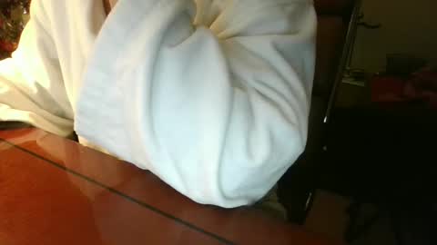 Snapshot of subballsboy chatting on January 2025 01:04:01 PM subballsboy online show from January 2025 01:04:01 PM