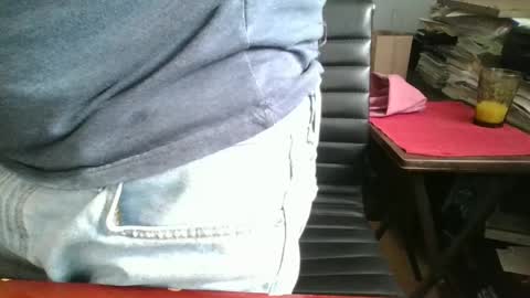 Snapshot of subballsboy chatting on February 2025 06:17:01 PM subballsboy online show from February 2025 06:17:01 PM