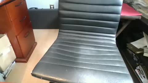 Snapshot of subballsboy chatting on February 2025 08:05:01 PM subballsboy online show from February 2025 08:05:01 PM