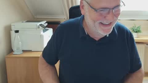 subbear1968 online show from May 2026 01:30:02 PM