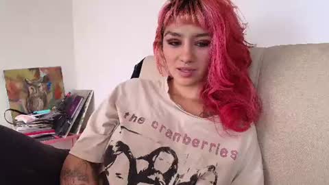 Zoe online show from June 2026 07:37:01 PM