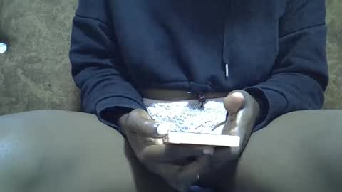 Snapshot of submissive_slut001 chatting on December 2024 10:47:02 AM submissive_slut001 online show from December 2024 10:47:02 AM