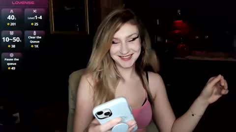 Polly online show from December 2024 04:21:02 PM