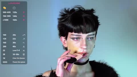 Snapshot of succubot chatting on October 2025 03:50:02 AM Angel online show from October 2025 03:50:02 AM