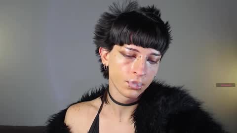 Snapshot of succubot chatting on December 2025 09:36:01 AM Angel online show from December 2025 09:36:01 AM