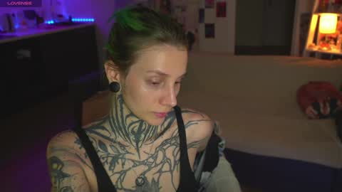 Snapshot of succubus_66 chatting on December 2024 08:16:01 PM succubus_66 online show from December 2024 08:16:01 PM