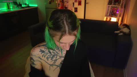 Snapshot of succubus_66 chatting on December 2024 02:16:02 PM succubus_66 online show from December 2024 02:16:02 PM