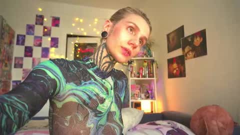 Snapshot of succubus_66 chatting on March 2025 09:18:02 AM succubus_66 online show from March 2025 09:18:02 AM