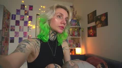 Snapshot of succubus_66 chatting on March 2025 10:09:01 AM succubus_66 online show from March 2025 10:09:01 AM