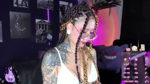 Alexy online show from December 2025 04:35:01 PM