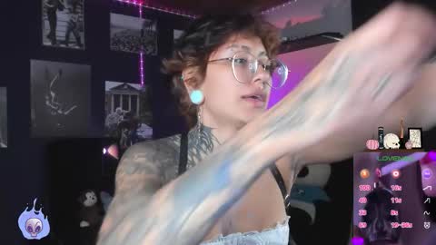 Alexy online show from February 2026 04:32:01 PM