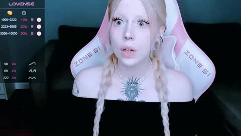 succubus_leslie online show from February 2026 11:14:01 PM