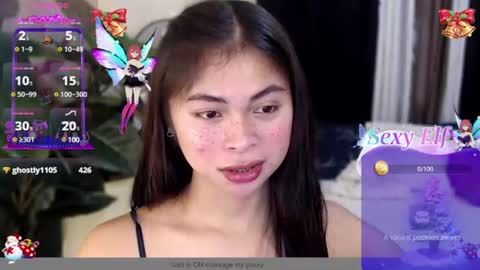 Snapshot of suckablechick chatting on January 2025 02:27:02 AM Marry online show from January 2025 02:27:02 AM