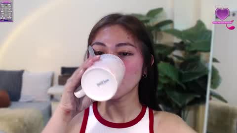 Snapshot of suckablechick chatting on January 2025 02:38:02 AM Marry online show from January 2025 02:38:02 AM