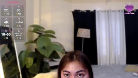 Snapshot of suckablechick chatting on February 2025 02:52:01 AM Marry online show from February 2025 02:52:01 AM