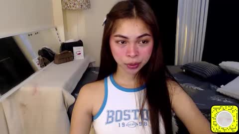 Snapshot of suckablechick chatting on March 2025 11:15:01 PM Marry online show from March 2025 11:15:01 PM