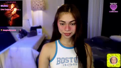 Snapshot of suckablechick chatting on March 2025 02:20:01 AM Marry online show from March 2025 02:20:01 AM