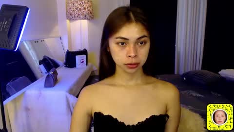 Snapshot of suckablechick chatting on March 2025 07:13:02 AM Marry online show from March 2025 07:13:02 AM