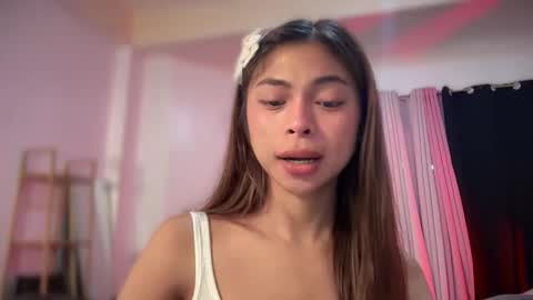 Snapshot of suckablechick chatting on September 2025 12:59:02 AM Marry online show from September 2025 12:59:02 AM