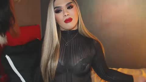 Snapshot of suckablecockoffreya chatting on February 2025 10:15:02 AM JADE ELYSE online show from February 2025 10:15:02 AM