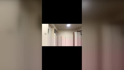 suckcockyh online show from April 2026 02:01:01 AM