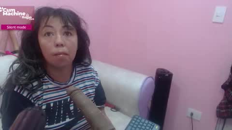 Snapshot of sucker_drool chatting on November 2025 12:27:02 PM Sucky online show from November 2025 12:27:02 PM