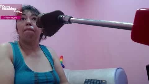 Snapshot of sucker_drool chatting on November 2025 12:16:02 PM Sucky online show from November 2025 12:16:02 PM