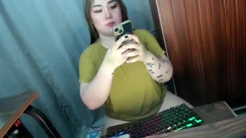 Millany online show from April 2026 06:19:01 AM