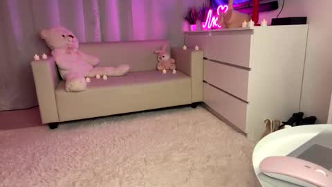 Emmy online show from March 2026 05:08:02 AM