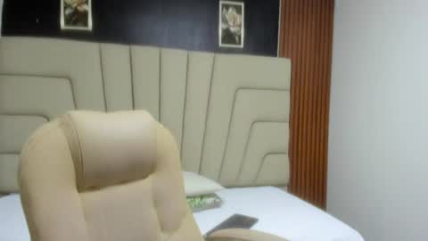 sue_stark online show from August 2026 07:50:02 PM