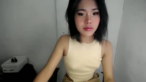 Snapshot of sugarbabydolly chatting on December 2024 04:17:01 PM Jo Haira online show from December 2024 04:17:01 PM