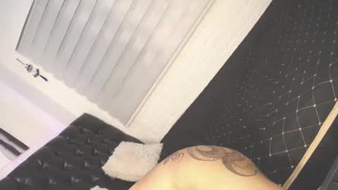 Snapshot of sugarhoneysw8 chatting on December 2024 12:16:02 PM Jess online show from December 2024 12:16:02 PM