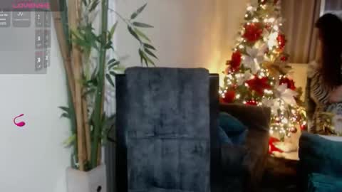 kira online show from November 2025 12:31:02 AM