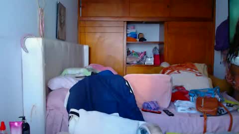 Snapshot of suggarbaby1 chatting on January 2025 10:17:02 PM Cami   Back in 2 hours online show from January 2025 10:17:02 PM