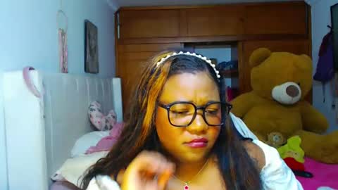 Snapshot of suggarbaby1 chatting on February 2025 09:11:02 AM Cami   Back in 2 hours online show from February 2025 09:11:02 AM