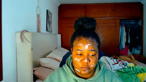 Snapshot of suggarbaby1 chatting on October 2025 05:06:01 AM Cami   Back in 2 hours online show from October 2025 05:06:01 AM