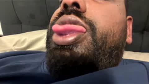 Let me be your knight that saves you online show from March 2026 12:38:01 AM