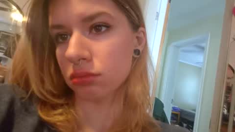 Ophelia online show from January 2026 06:33:01 PM