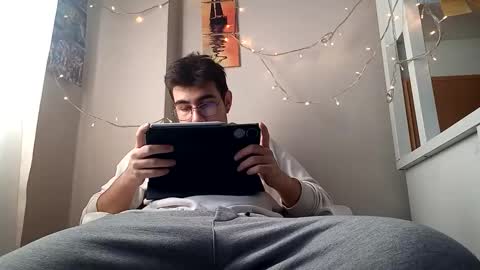 Snapshot of sullyniko chatting on October 2025 12:50:02 PM Niko online show from October 2025 12:50:02 PM