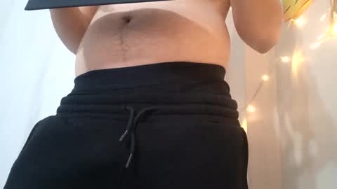 Snapshot of sullyniko chatting on November 2025 07:58:01 PM Niko online show from November 2025 07:58:01 PM