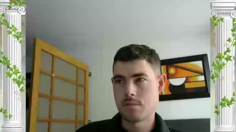 Snapshot of sultansgirls chatting on January 2026 02:19:01 PM The Sultan online show from January 2026 02:19:01 PM