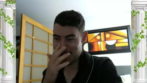 Snapshot of sultansgirls chatting on January 2026 05:59:01 PM The Sultan online show from January 2026 05:59:01 PM