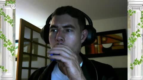 Snapshot of sultansgirls chatting on January 2026 02:27:02 AM The Sultan online show from January 2026 02:27:02 AM