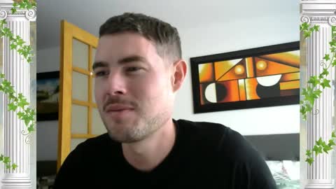 Snapshot of sultansgirls chatting on January 2026 07:11:01 PM The Sultan online show from January 2026 07:11:01 PM